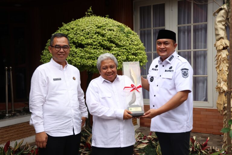 file-1752060744671-8E48A60B-4D2B-473F-A4B7-5B85D7A5C249